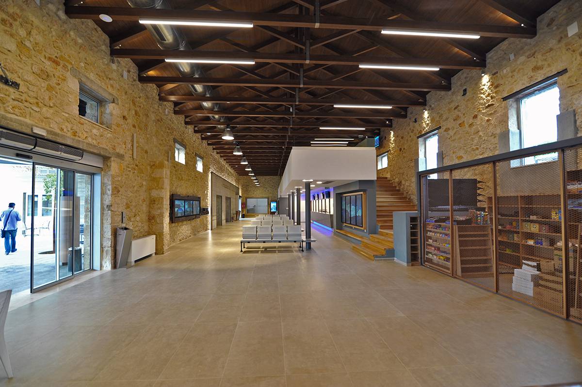 GNPetrakis GNPetrakis