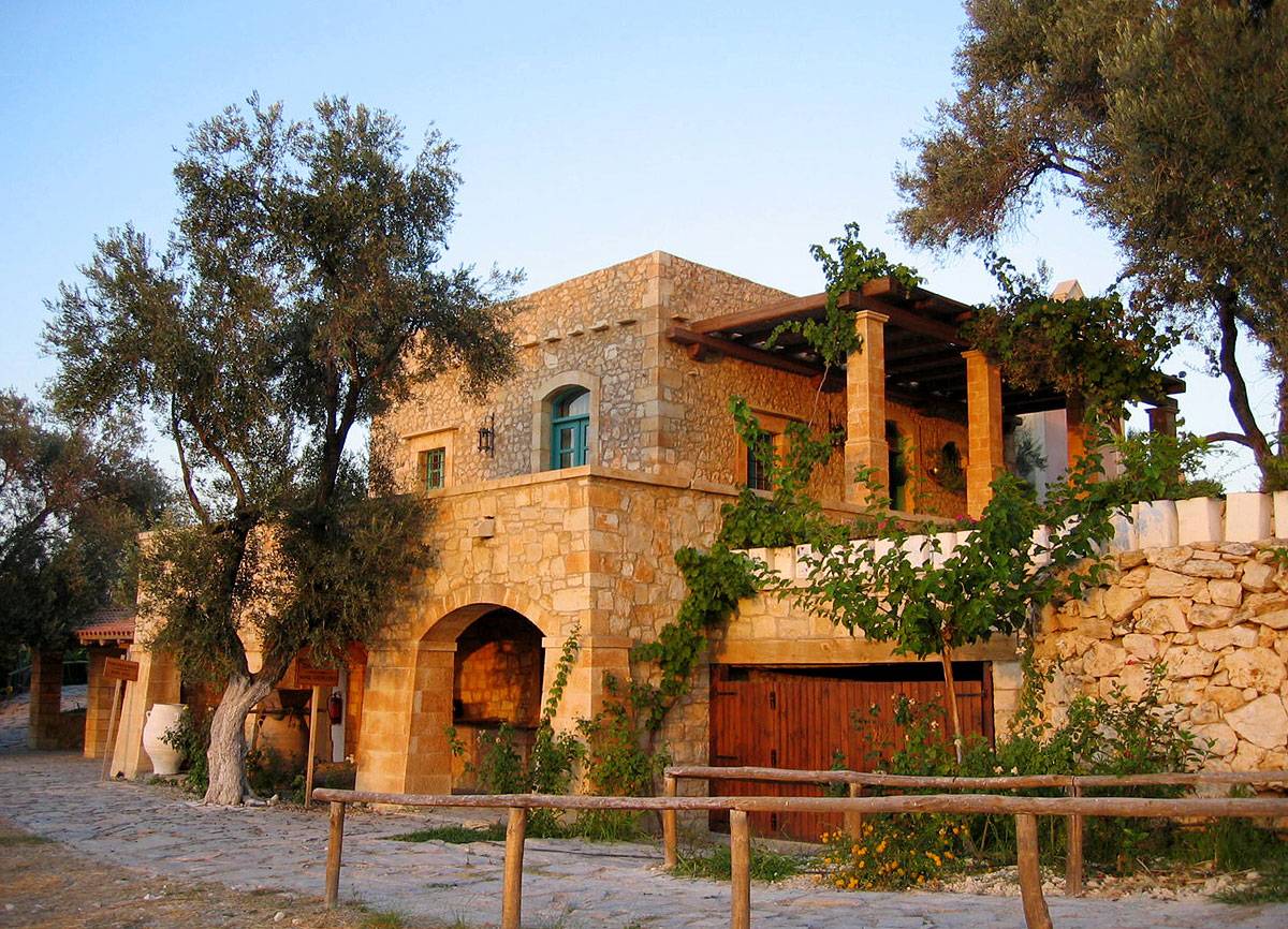 ΑΓΡΕΚΟ τουριστικό κατάλυμα
